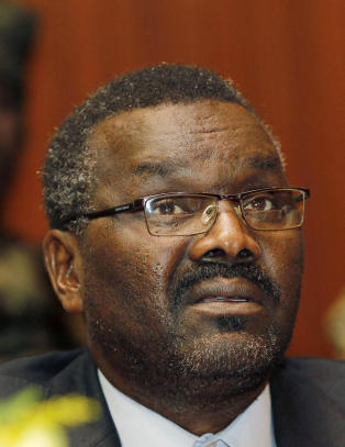 Hevder � ha drept oppr�rsleder i Darfur