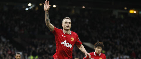 Sirkus Berbatov sendte United likt med City