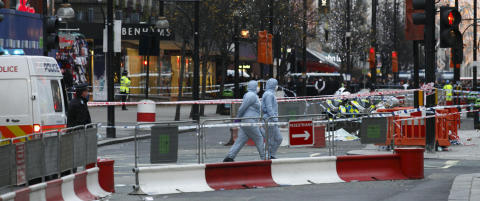 Mann (18) drept i shopping- kaos på Oxford Street
