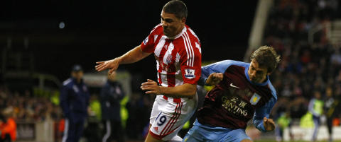Aston Villa reddet av tverrliggeren mot Stoke