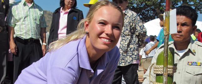 Wozniacki spiller for flomofre