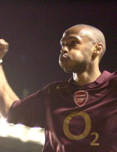 Henry gj�r Arsenal-comeback