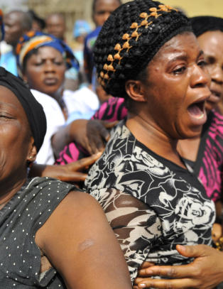 Nigeria erkl�rer unntakstilstand og stenger grensene i utsatte omr�der