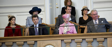 Danskene mener kronprins Frederik bør overta