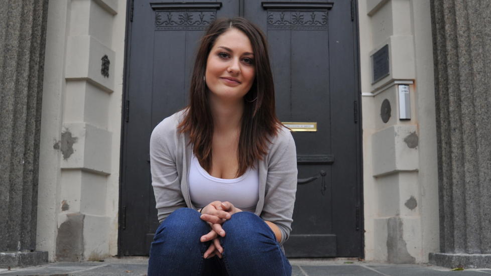 SL�R ALARM: Elevr�dsleder Sandra Yeomans f�ler at elevene ikke har blitt h�rt n�r det gjelder utilregnelig oppf�rsel av l�rere p� Rjukan videreg�ende. I dag gjennomf�rer derfor elevr�det en elevstreik. Foto: Privat