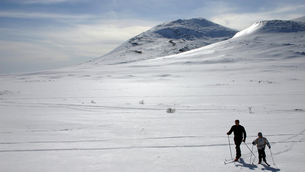 DEILIG P� VINTERFJELLET: Stadig flere nordmenn �nsker seg ut i norsk natur. Ogs� i �r �kte antall meldemmer i Den Norske Turistforening. Foto: Sven Eriksen