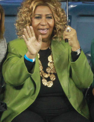 69 år gamle Aretha Franklin gifter seg til sommeren