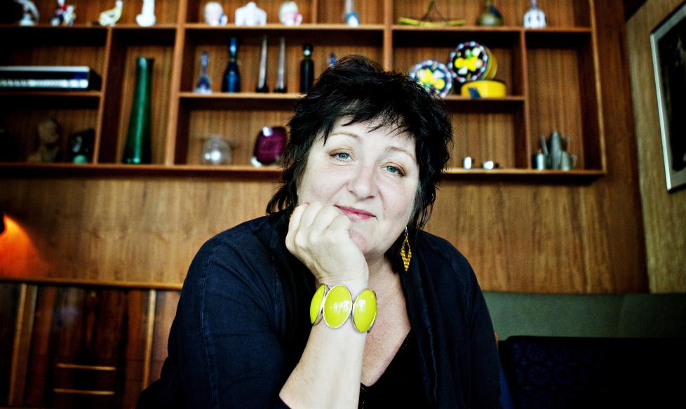OPPR�RT: Anne B. Ragde lar seg provosere av forslaget om � oppheve fastprisen p� b�ker slik vi kjenner den i dag. Foto: Nina Hansen / Dagbladet