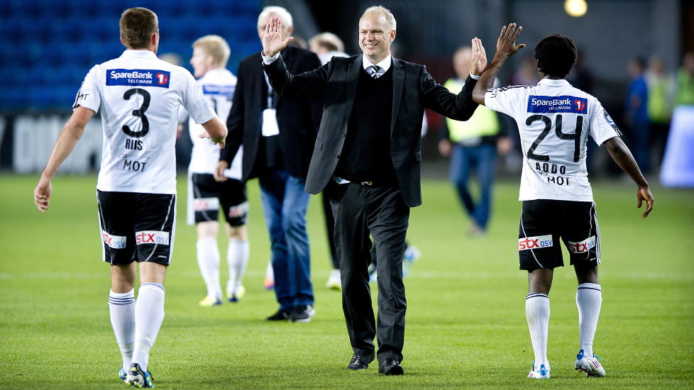 FORLENGER MED ODD: Her gratulerer Dag-Eilev Fagermo Uld Riis og Paul Oddo med seieren ved en tidligere anledning. Foto: John T. Pedersen / Dagbladet