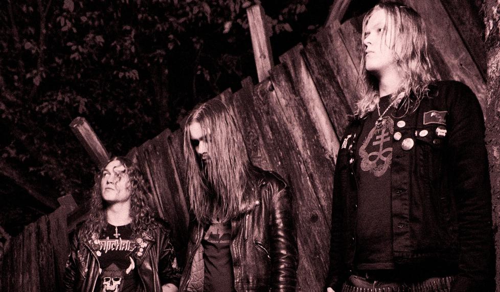 P� HUGGET: Nekromantheon fra Kolbotn har blant annet medlemmer fra Obliteration. Kollektivet kan fort bli frontkjempere for en ny b�lge av norsk metal. Foto: Alexander Hojem