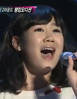 Ji-Min (15) hylles som Sør-Koreas Susan Boyle