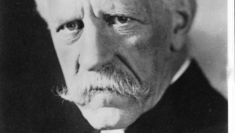 GAMMEL BART: Hele Norges Fridtjof Nansen hadde en misunnelsesverdig bra bart. Foto: Arkivet