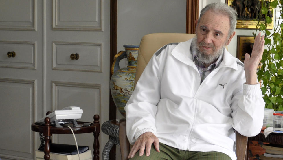 ADVARER: I et nyttårsinnlegg advarer tidligere Cuba-president Fidel Castro verdenssamfunnet mot atomkrig og klimaendringene. Foto: Cuba Debate, Estudios Revolucion/AP