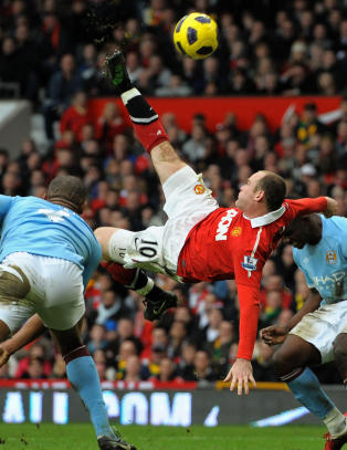Rooneys brassem�l mot City k�ret til Premier League-historiens vakreste