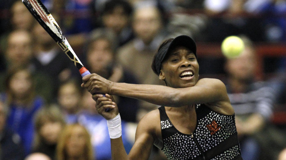 TREKKER SEG: Venus Williams trekker seg fra Australian Open. Foto: AP Photo/Antonio Calanni