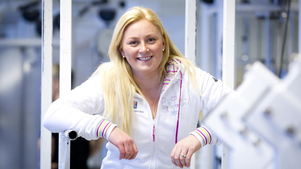 HARDT SKADET: To norske skicrosskj�rere var involvert i stygge fall under verdenscupen. Verst gikk det utover Julie Brendengen Jensen (21), som har p�dratt seg tre brudd i ryggen.
Foto: Heiko Junge / Scanpix