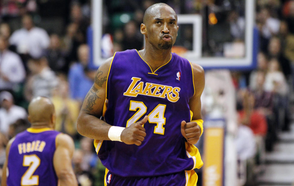 USTOPPELIG: Kobe Bryant sto for nesten halvparten av poengene da Lakers slo Utah Jazz 90-87 etter forlenging. Foto: (AP Photo/Jim&nbsp;Urquhart)