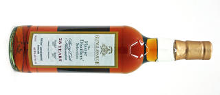DYR OG GOD: Glenglassaugh 1983 Sherry Cask er en elegant whisky med lang og god finish. Men du m� ut med 1699,90 kroner.