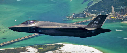 Nederland vil samarbeide med Norge om F-35
