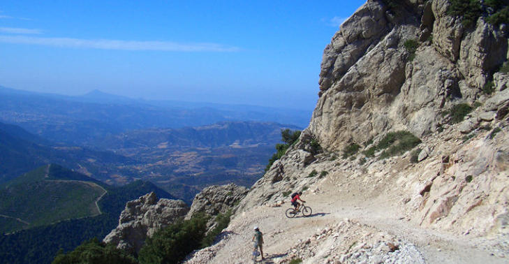 SARDINIA: 100 prosent offroadsykling. Foto: SARDINIA REISER SARDINIA: 100 prosent offroadsykling. Foto: SARDINIA REISER