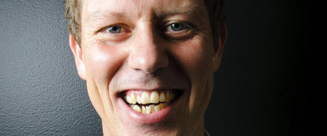 - Det er bare de som aldri får solgt ei plate, som klager over de manglende inntektene på platesalg.