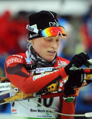 Tora slo knockout p� Neuner med enorm sisterunde