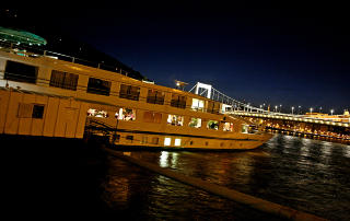 ELVECRUISE: P� Donau. Foto: EIVIND PEDERSEN