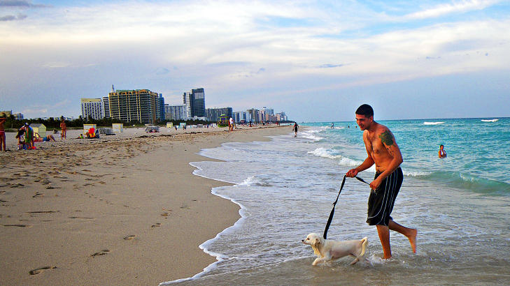 MIAMI: Unge par foretrekker South Beach. Foto: KIRSTEN M. BUZZI