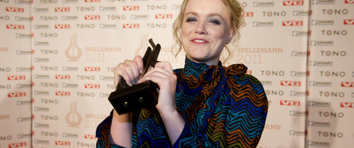�RETS KVINNELIGE ARTIST: Ane Brun fikk med seg en Spellemann. Foto: �istein Norum Monsen / DAGBLADET