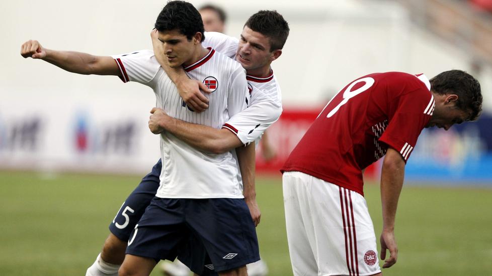 F�R ROS: Tarik Elyounoussi scoret Norges m�l da landslaget spilte 1-1 mot Danmark. Foto:   EPA/RUNGROJ YONGRIT