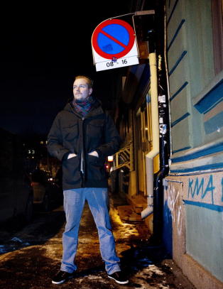- Ranerne lo etter at de knivstakk meg
