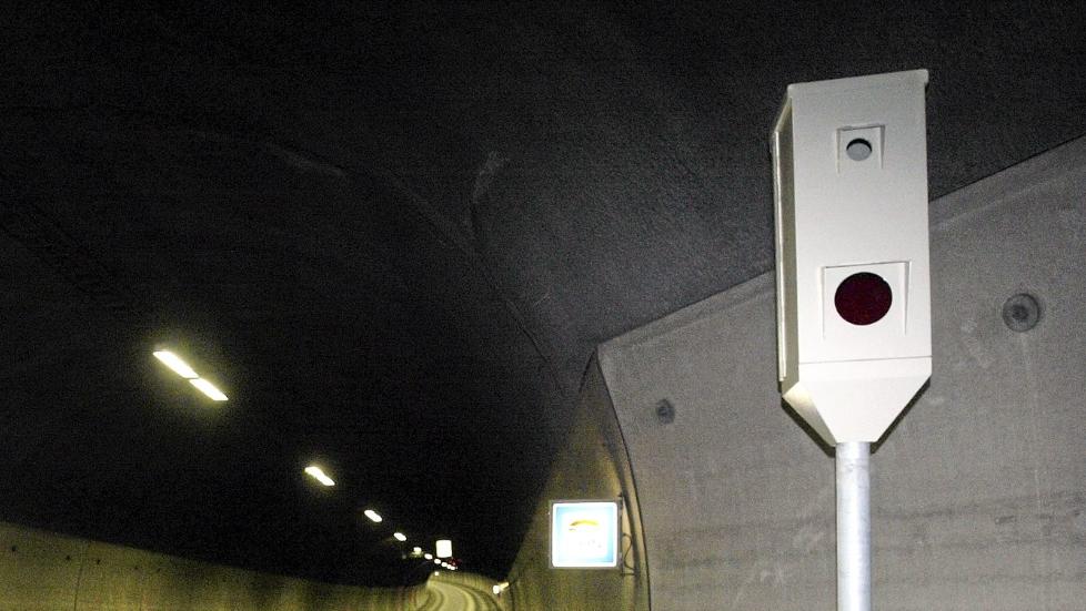 FLEST TATT: Fotoboksen i R�lingstunnelen mot Lillestr�m knep flest fartssyndere i 2011, og ble dermed landets mest innbringende ATK-strekning. (Illustrasjonsfoto: Knut Falch/Scanpix)