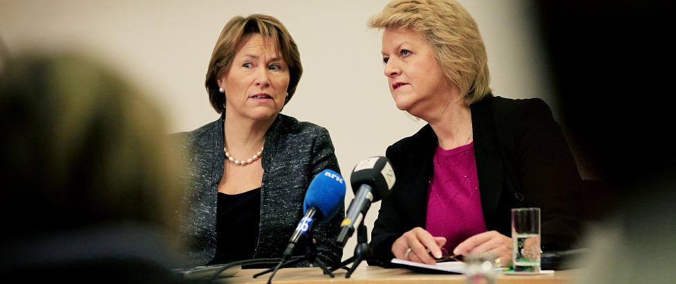 NY VURDERING: Justisminister Grete Faremo og PST sjef Janne Kristiansen presenterer n� en ny vurdering av trusselbildet. Foto: Jacques Hvistendahl