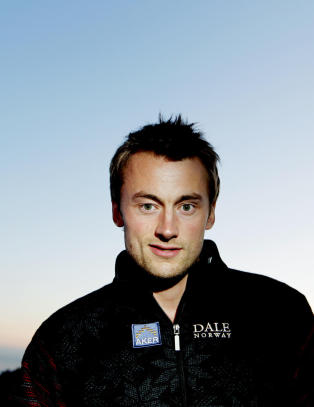 - Petter synes det er en pest og plage