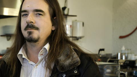 - D�RLIG H�NDVERK: - Konfliktene p� Gardermoen har eskalert over tid, sier hovedtillitsvalgt i ISS, Brede Edvardsen, til Dagbladet.
Han mener m�ten konflikten ble h�ndtert p� av ledelsen �var et s�rs d�rlig stykke h�ndverk�. Foto: STEINAR BUHOLM/DAGBLADET
