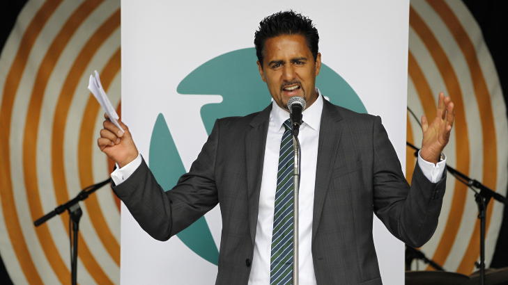  - HYKLER:  Vararepresentant til Stortinget,
Venstres Abid Q. Raja, ble skjelt ut etter at han ytret seg kritisk om trusselvideoen.
Foto: Gorm Kallestad / Scanpix