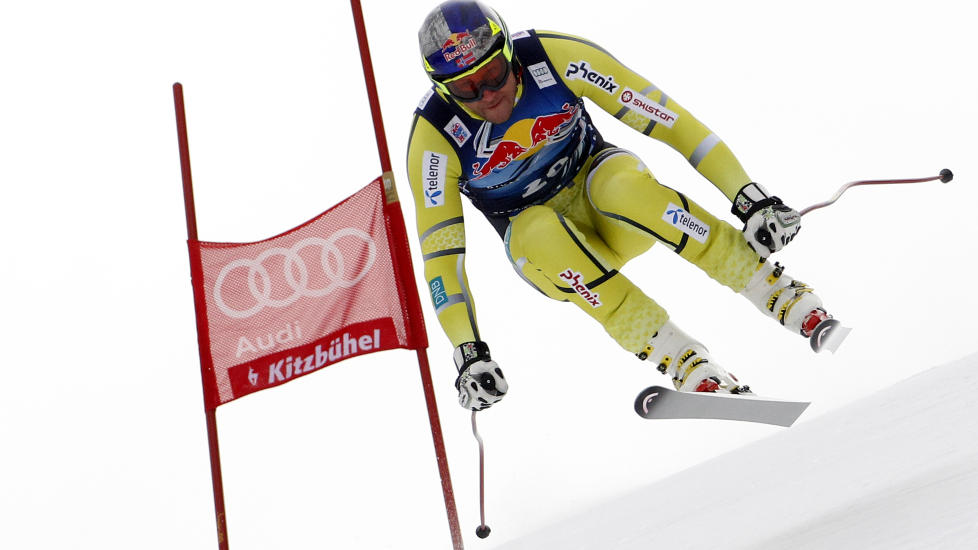 STILLE F�R STORMEN: Aksel Lund Svindal ble nummer seks p� g�rsdagens utfortrening i Kitzb�hel. I dag skal de teste l�ypa igjen. Hva som skjer resten av uka er mer usikkert. Foto: Scanpix