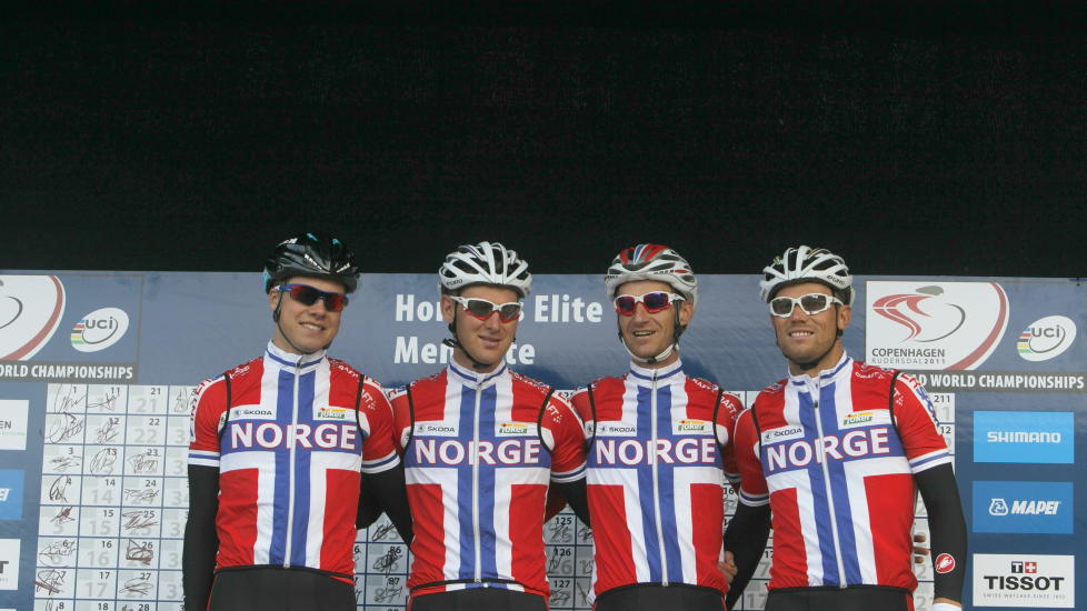 VANT FRAM: Edvald Boasson Hagen, Gabriel Rasch, Kurt Asle Arvesen og Thor Hushovd f�r starten i sykkel-VM. Ogs� i OL f�r Norge stille med fire ryttere.
Foto: Stian Lysberg Solum / SCANPIX