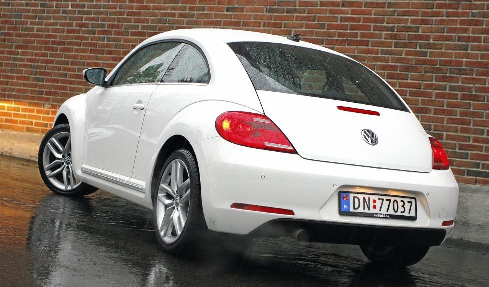 T�FFERE: Beetle Coup� er mye t�ffere enn tidligere og har faktisk visse likheter med nye Porsche 911. Foto: Petter Handeland
