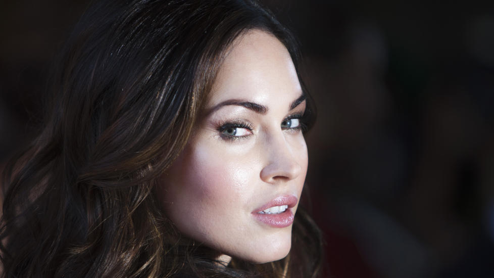 BLIR MAMMA: Den sexy skuespilleren Megan Fox venter barn med ektemannen Brian Austin Green. Foto: Mark Blinch / Reuters / NTB Scanpix