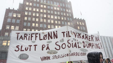 KONTROVERSIELT: Fagbevegelsen gikk i januar til politisk streik med krav om at myndighetene nedlegger veto mot vikarbyr�direktivet.
Foto: Morten Holm / Scanpix