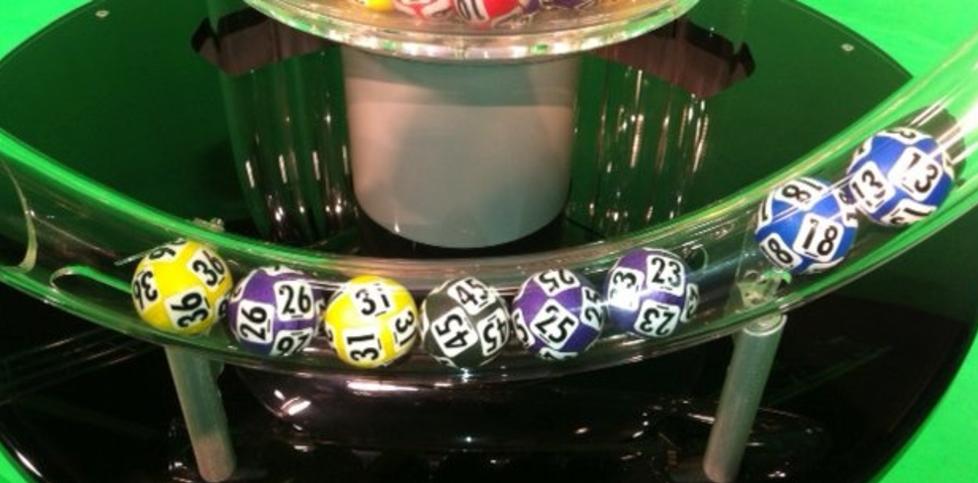  VINNERREKKA  : Her er tallene som utl�ste Lotto-rekord i kveld. Lykketallet var 45. Foto: NORSK TIPPING