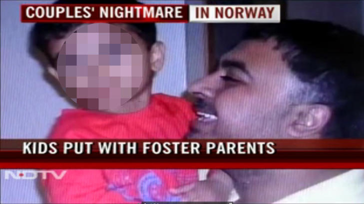 REAGERTE P� SOVEM�NSTER:  Barnevernet skal ha reagert p� at faren sov i samme seng som barna. Foto: NDTV