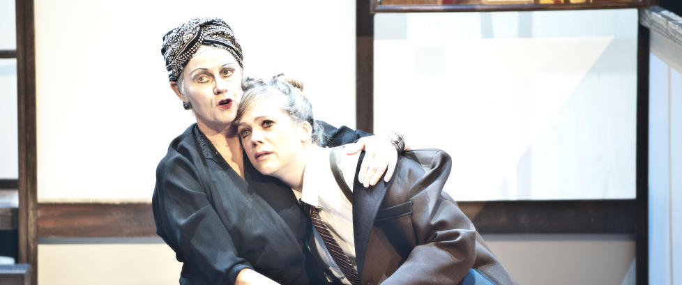 Ukritisk blikk på politisk teater
