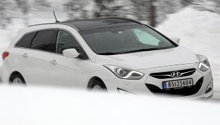 STILIG: I40 er definitivt en stasjonsvogn som skiller seg ut.. Foto: Terje Bj�rnsen