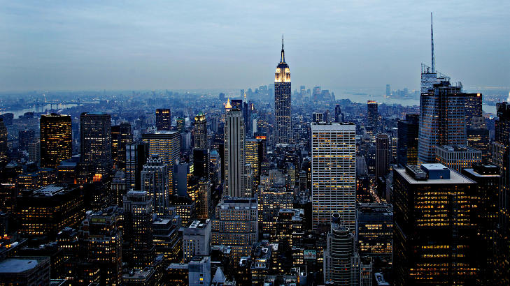 UTSIKT OVER NEW YORK: Manhattan skyline, med Empire State Building i midten. Foto: SVEINUNG UDDU YSTAD