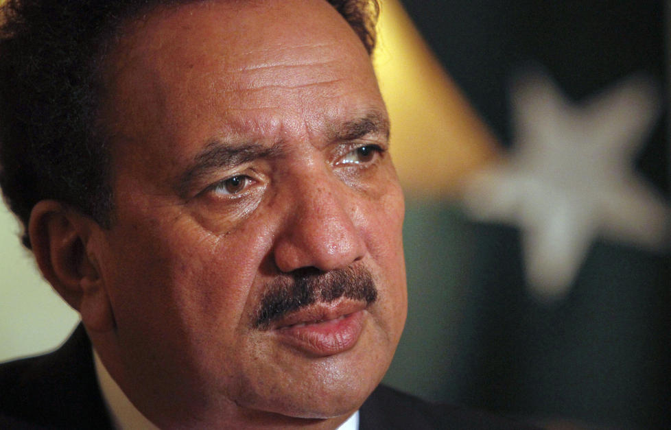 P� H�RING: Pakistans innenriksminister Rehman Malik sa under parlamentsh�ringen at han ikke ante noe om norske etterretningsagenters tilstedev�relse i landet. Foto: FAISAL MAHMOOD / REUTERS / SCANPIX