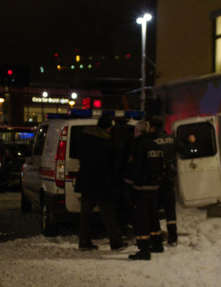 Mann (19) knivstukket utenfor utested i Oslo