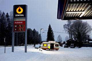 NEDLAGT: Innspillingsstedet er en nedlagt Statoilstasjon p� Minnesund.
Foto: Lars Eivind Bones / Dagbladet