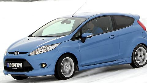 PENGER � SPARE: Ford Fiesta 2009 og 2010-modell. Fra 120 000 til 210 000 kroner i Norge. Fra 90 000 til 165 000 kroner i Tyskland. Foto: Egil Nordlien, HM Foto